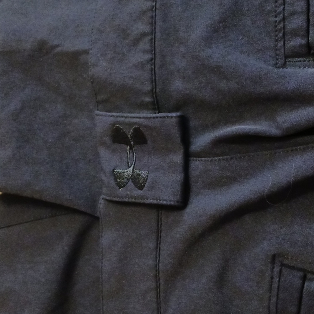 Under Armour Performance Shorts - image 5